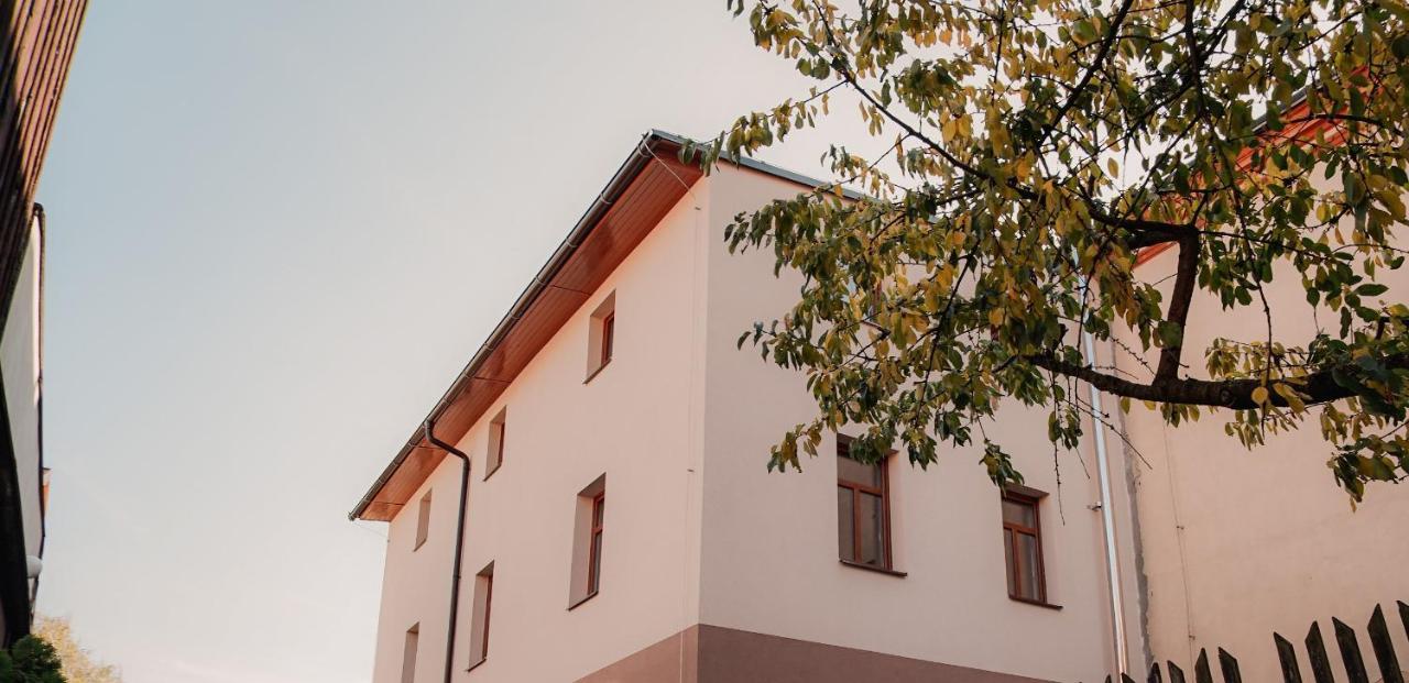 Apartmany Centrum Novy Bor Exterior photo