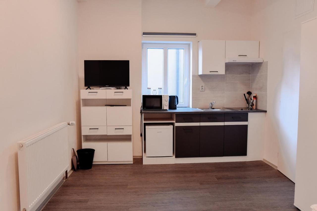 Apartmany Centrum Novy Bor Exterior photo